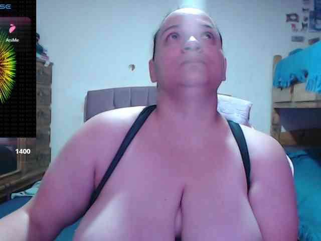 miaabrownn2 Live Webcam on BongaCams