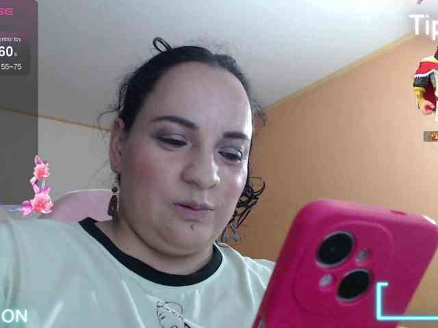 miaabrownn2 webcam