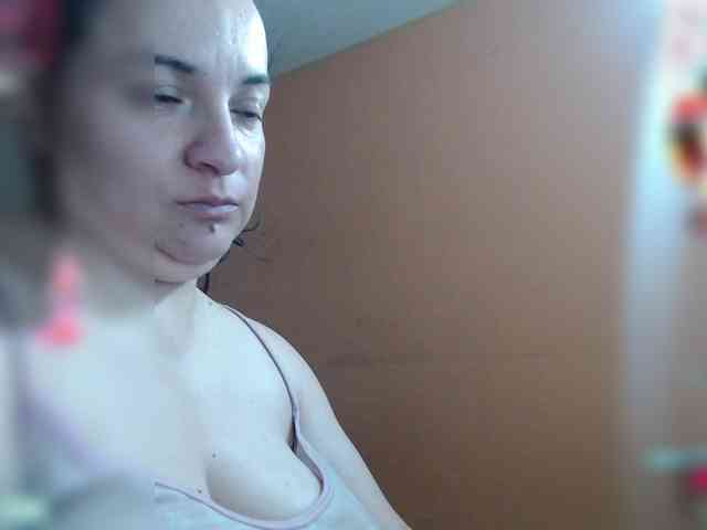miaabrownn2 webcam