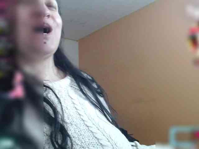 miaabrownn2 webcam