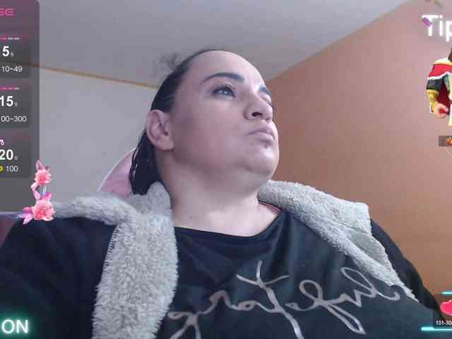 miaabrownn2 webcam