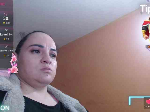 miaabrownn2 webcam
