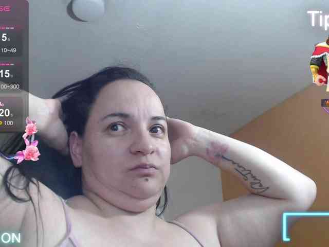 miaabrownn2 webcam