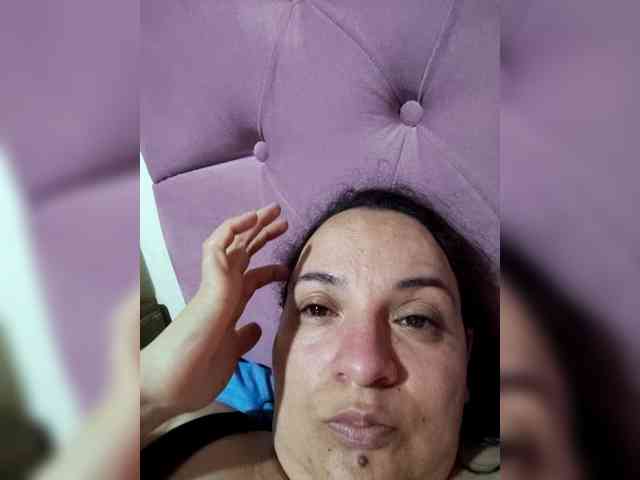 miaabrownn2 webcam