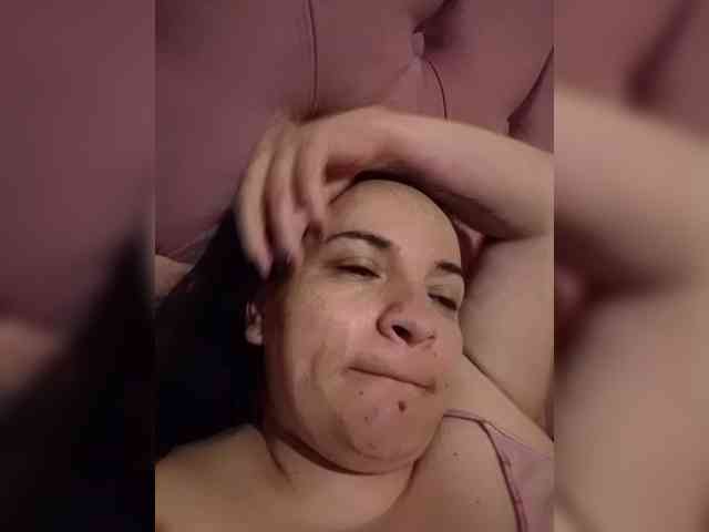 miaabrownn2 webcam