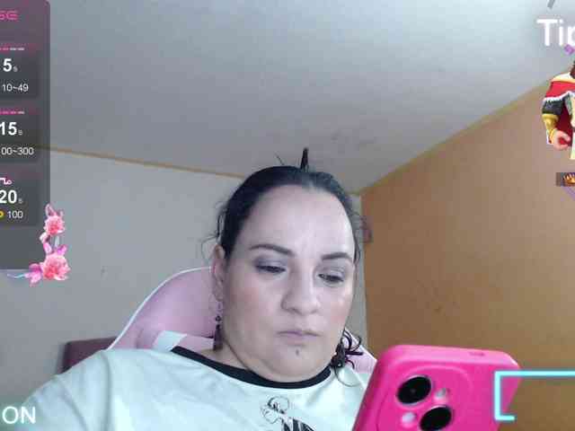 miaabrownn2 webcam