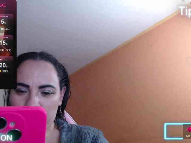 miaabrownn2 webcam