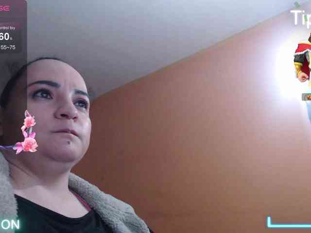 miaabrownn2 webcam