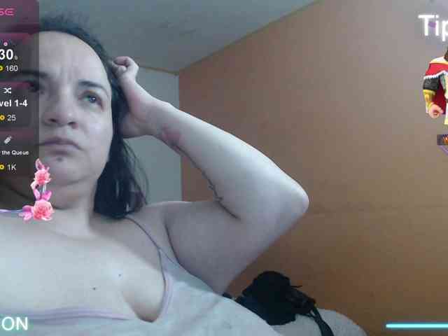 miaabrownn2 webcam