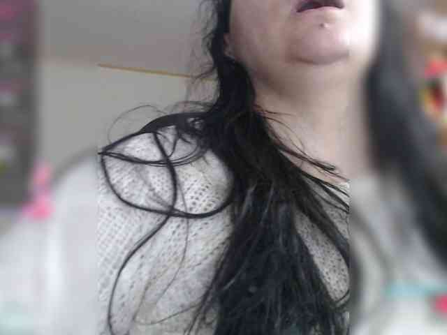 miaabrownn2 webcam