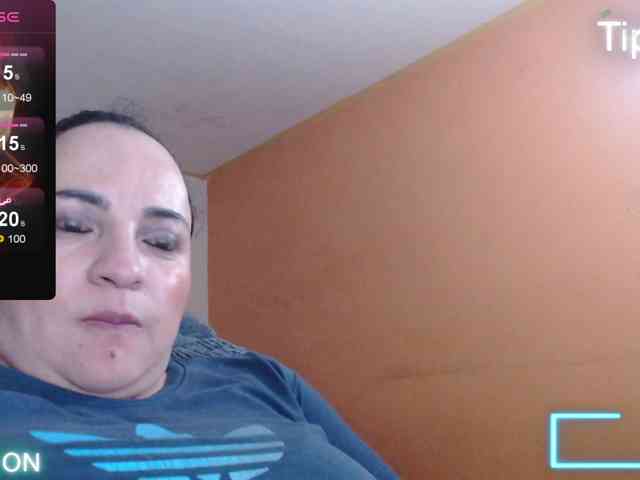 miaabrownn2 webcam