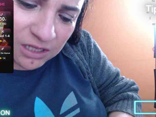 miaabrownn2 webcam