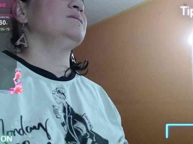 miaabrownn2 webcam