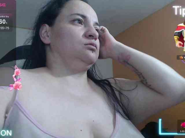 miaabrownn2 webcam