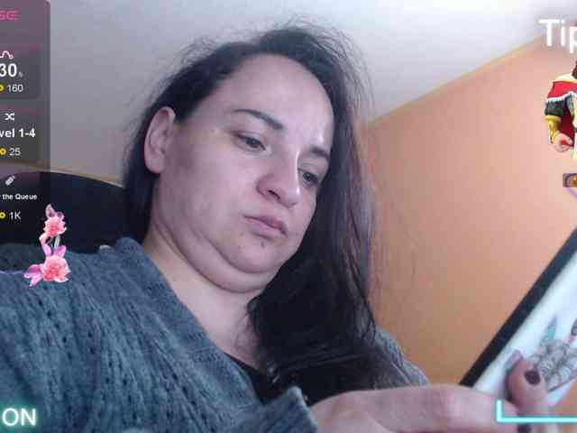 miaabrownn2 webcam