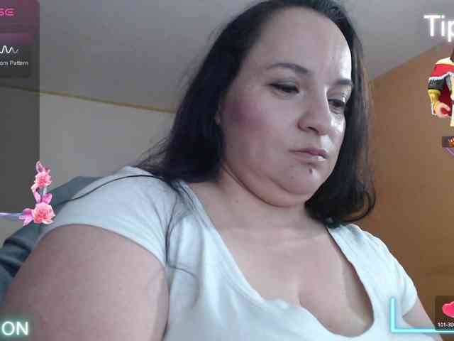 miaabrownn2 webcam