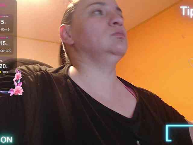 miaabrownn2 webcam