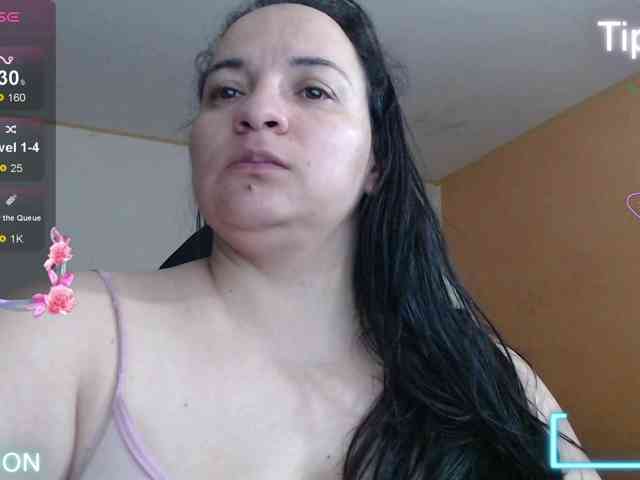 miaabrownn2 webcam