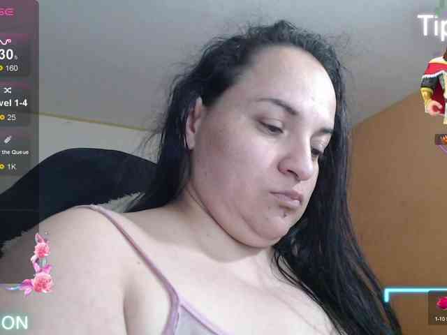 miaabrownn2 webcam