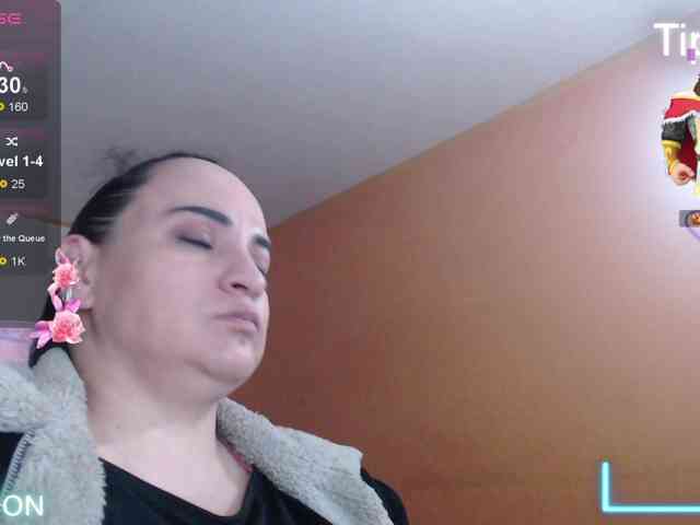 miaabrownn2 webcam