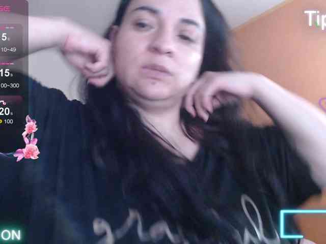miaabrownn2 webcam
