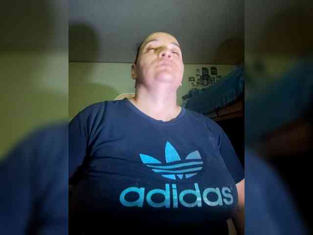 miaabrownn2 Live Webcam on BongaCams