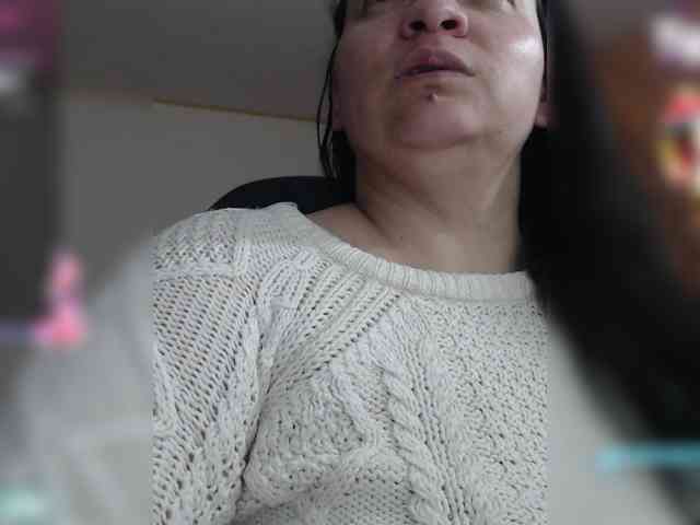miaabrownn2 webcam