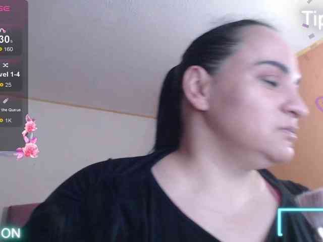 miaabrownn2 webcam
