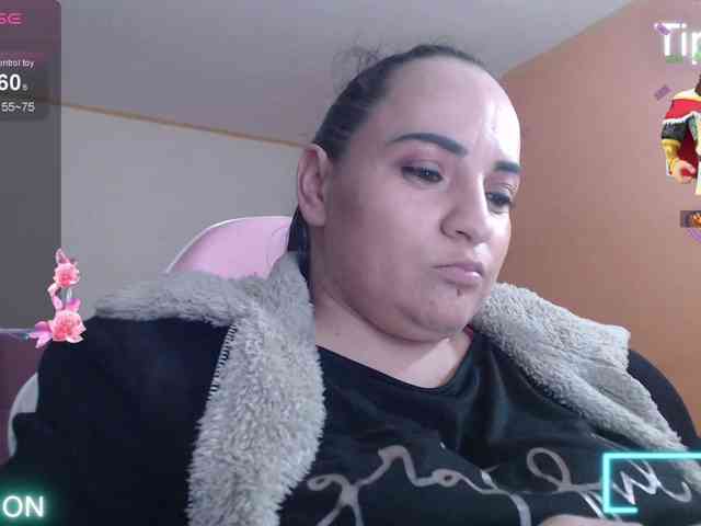 miaabrownn2 webcam