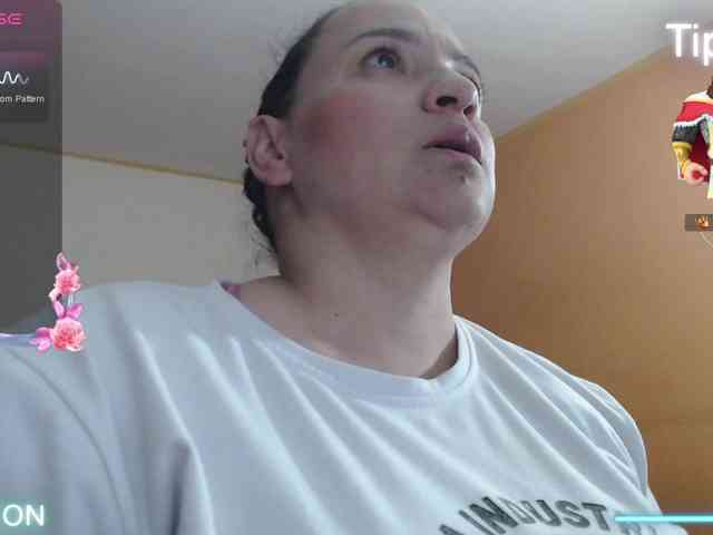 miaabrownn2 webcam