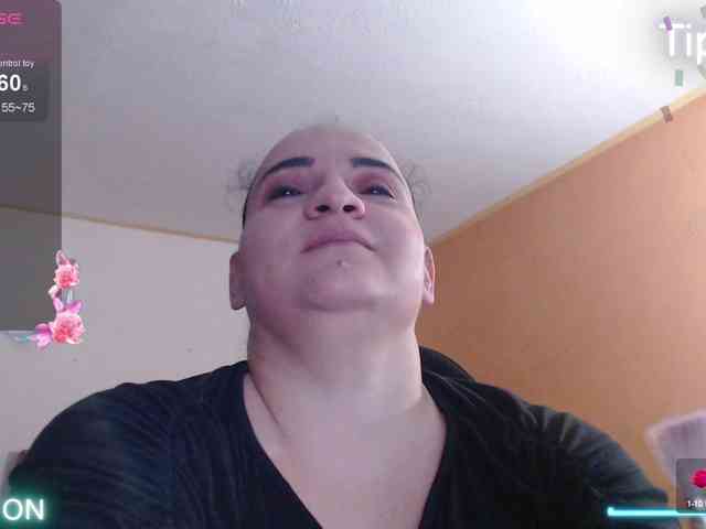 miaabrownn2 webcam