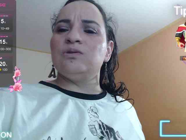 miaabrownn2 webcam
