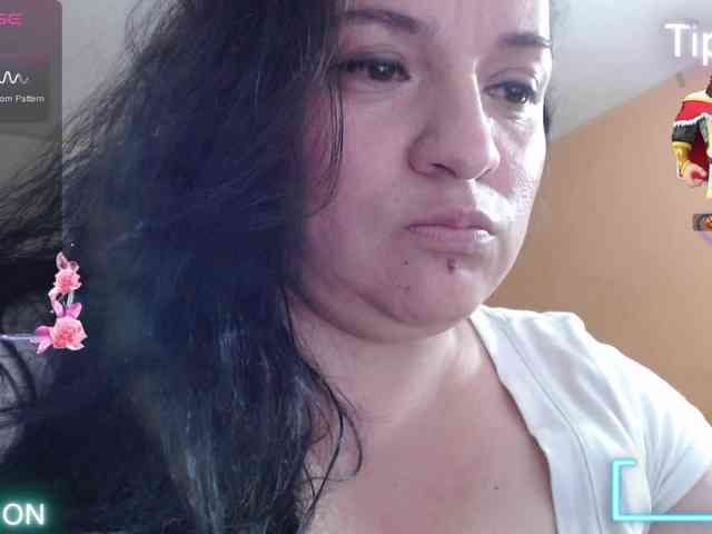 miaabrownn2 webcam