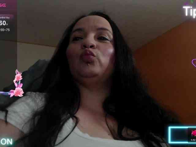 miaabrownn2 webcam