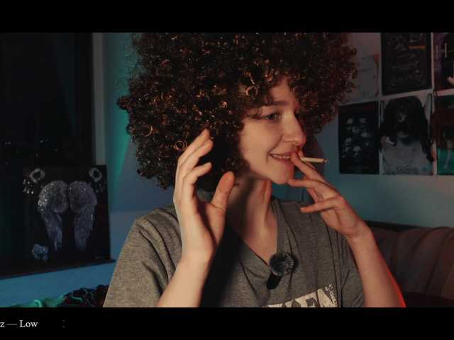 WebCora live cam profile