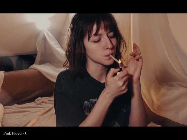 WebCora's BongaCams show and profile