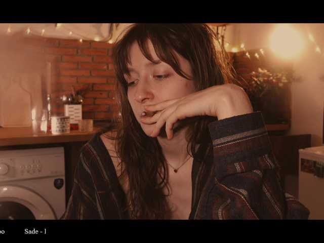 WebCora's BongaCams show and profile