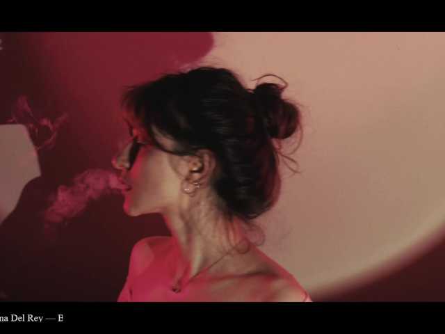 WebCora's BongaCams show and profile