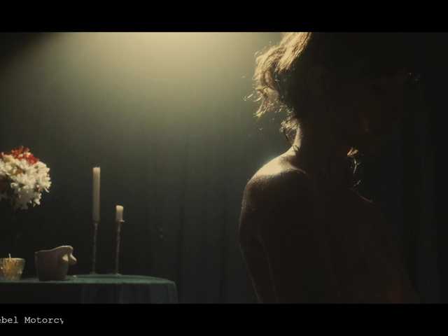 WebCora's BongaCams show and profile