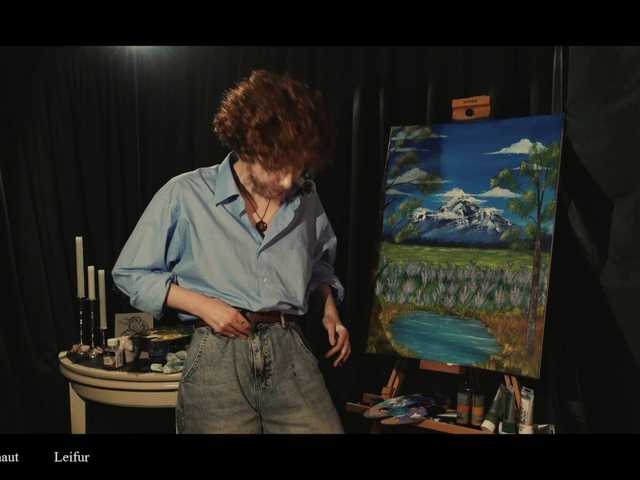 WebCora's BongaCams show and profile