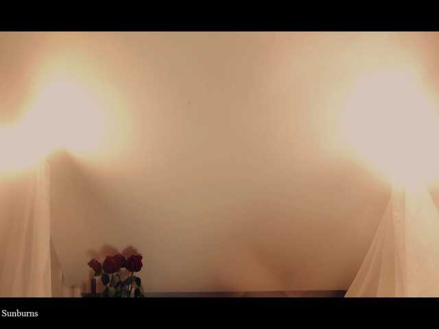 WebCora's BongaCams show and profile