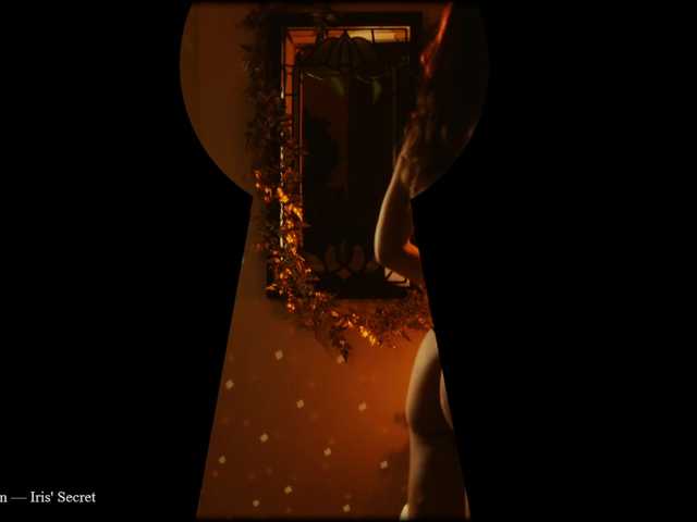 WebCora's BongaCams show and profile