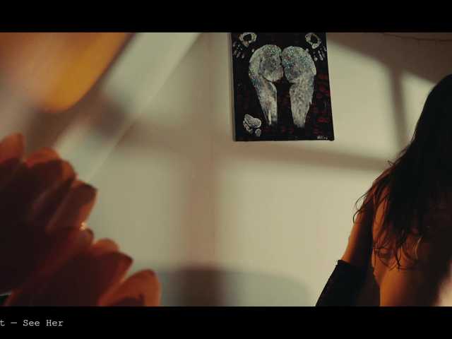 WebCora's BongaCams show and profile