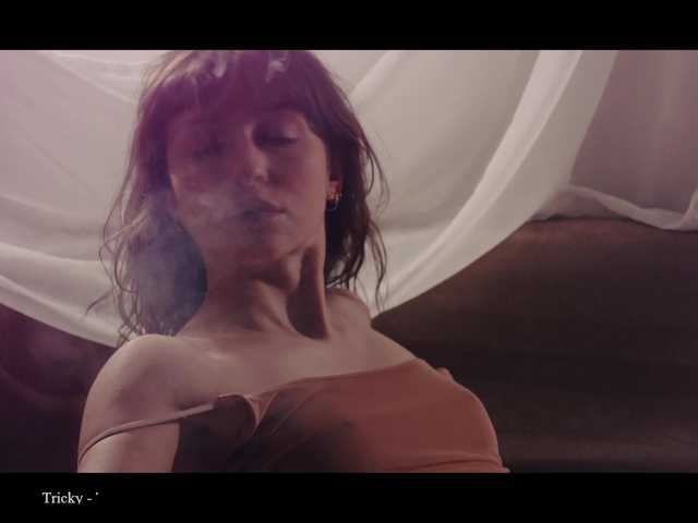 WebCora's BongaCams show and profile