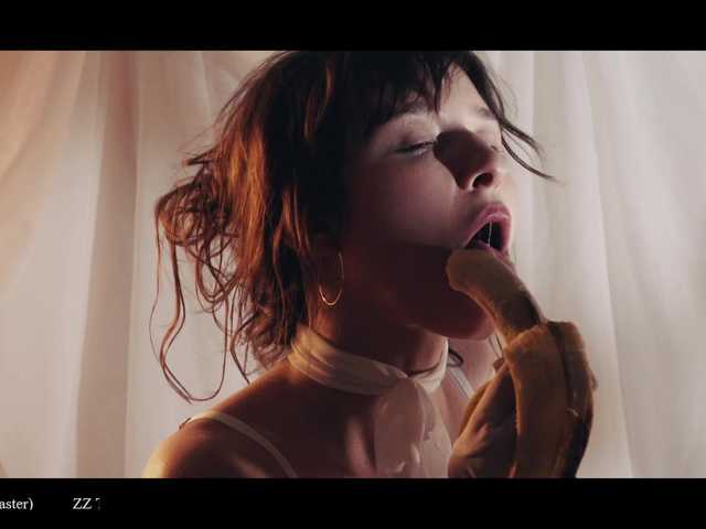 WebCora's BongaCams show and profile