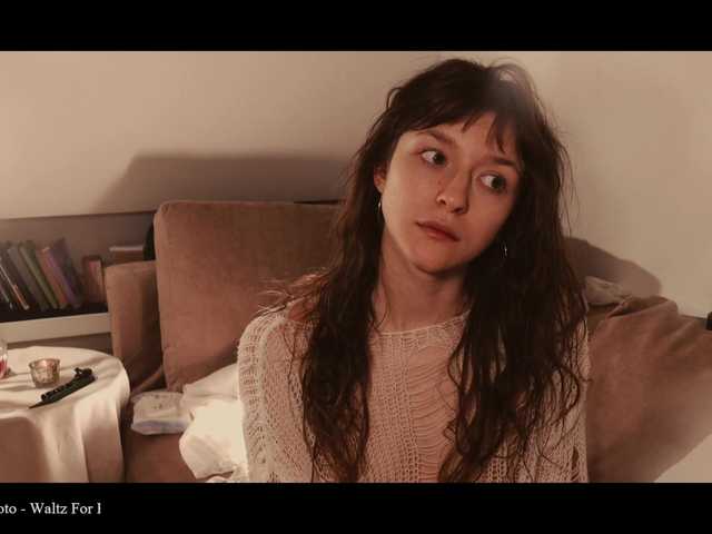 WebCora's BongaCams show and profile