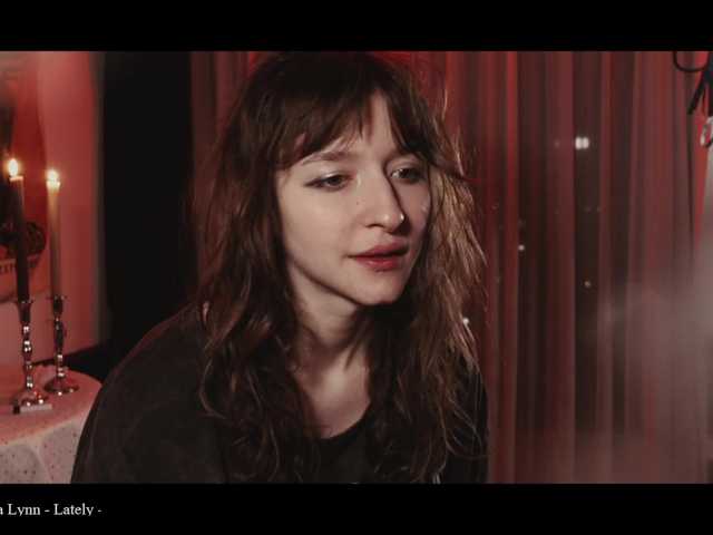 WebCora's BongaCams show and profile