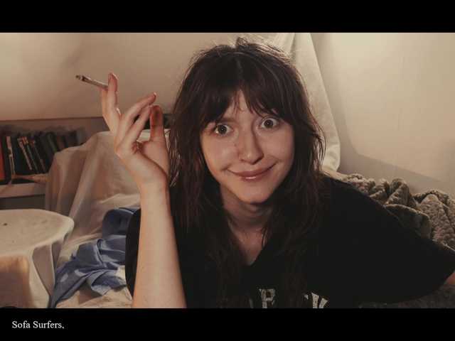 WebCora's BongaCams show and profile