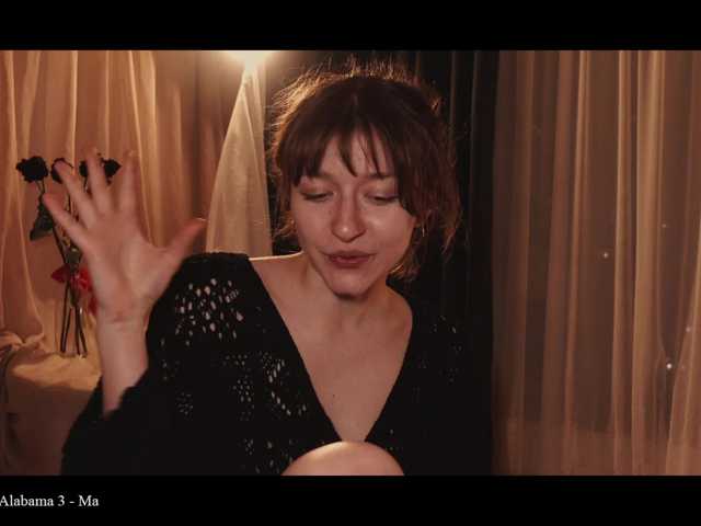 WebCora's BongaCams show and profile