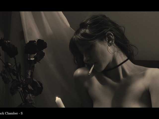 WebCora's BongaCams show and profile